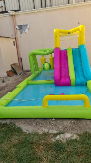 للبيع لعبه مائيه ماركه معروفه للبيع نص السعر