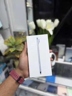 iPhone 17Air 1TB (1024GB Brand New OFFICIAL Arabic Version Official one year warranty)
