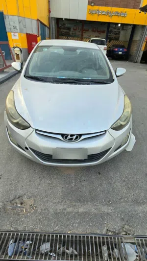 Used Hyundai Elantra in Al Riyadh