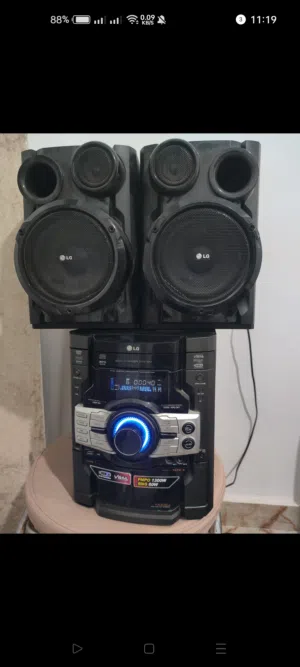 منظومة LG تشغل dvd/cd/usb الثمن 425 د.ل