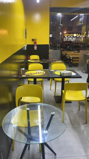 مطعم كامل جاهز للبيع