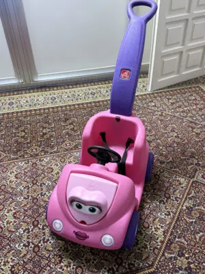سياره اطفال