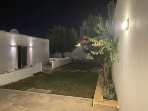 منزل أرضي للإيجار (داخل كمبوند فلل النخلتين)