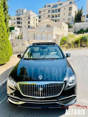 Sedan Mercedes Benz in Amman