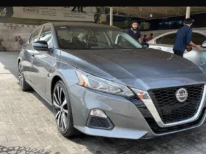 Nissan altima 2019