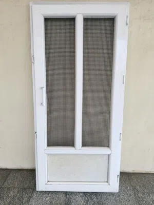 باب جالي سيم PVC