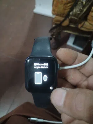 للبيع ساعة ابل