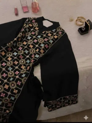 عباية تطريز ترند