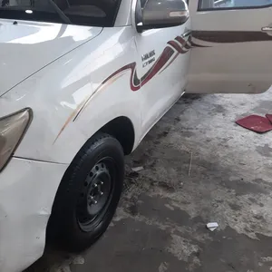 Used Toyota Hilux in Dhahran Al Janub