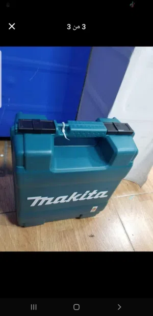 درل ماكيتا  makita  اصلي  مستعمل بحال الوكالة  شاحن اصلي  .  . . . . . . . . .drellmakita