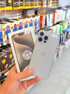 Apple iPhone 15 Pro Max 256 GB in Baghdad