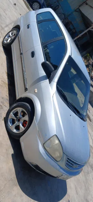 Used Kia Carens in Amman