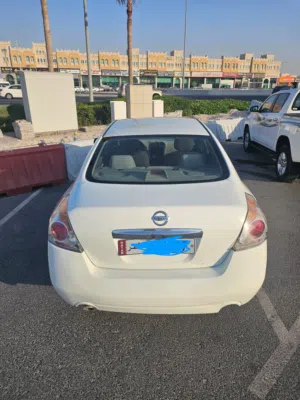 Used Nissan Altima in Doha