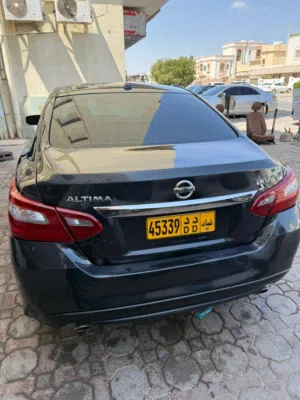 nisan altima amrica 2018 good car balck colr
