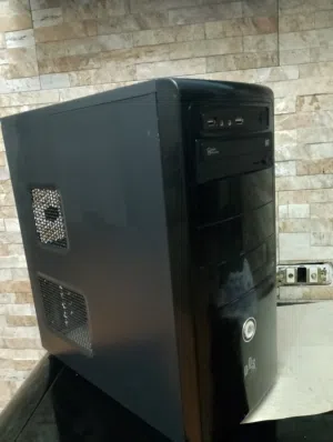 كمبيوتر مع شاشه سامسونج للبيع