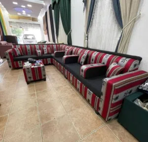 We make sofas to order.