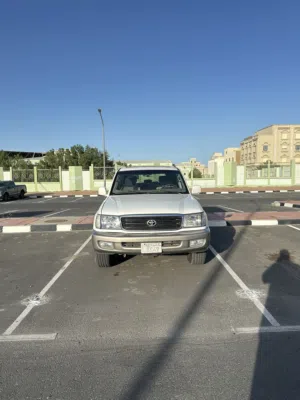 للبيع لاند 2001