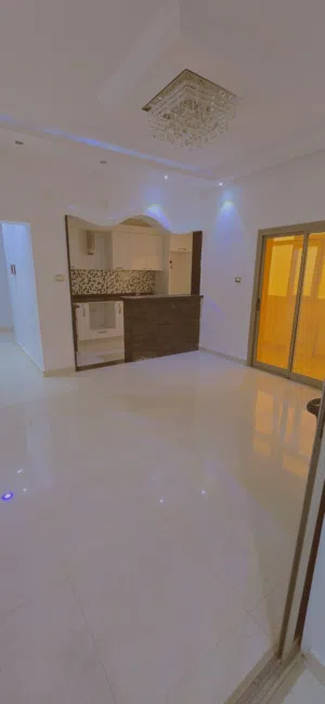 200 m2 4 Bedrooms Apartments for Rent in Tripoli Janzour
