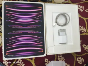 ايباد برو m2 مستعمل بحالة الوكالة