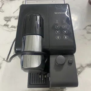 مكينة قهوة لاتيسما Nespresso Lattissim