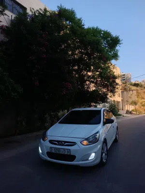 اكسنت 2013