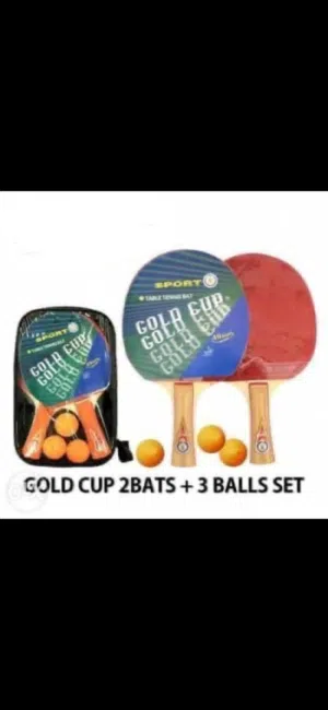 مضارب تنس مع 3 كرات. نوعية فاخرة  متوفر خدمة التوصيل لجميع المحافظات