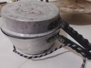 صانعة الخبز
