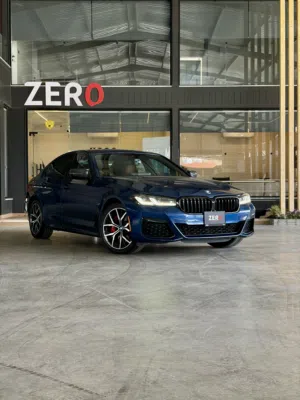 2023 BMW 530e M Sport Package Plug-In Hybrid – كلين تايتل