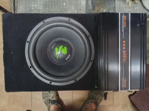 sound system.  سيستم صوت.