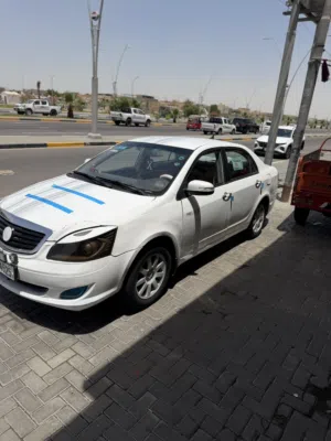 جيلي موبل 2013