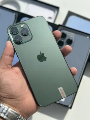 Apple iPhone 13 Pro Max 256 GB in Muscat