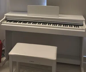 بيانو ياماها white Yamaha Arius YDP-164 digital piano