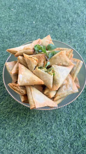 وجبات منوعه فطور وغداء  لمناسباتكم وللعمل