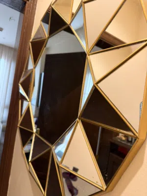 Walla Mirror