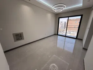 شقة غرفة وصالة عائلية مساحة ممتازة ثاني ساكن  الجرف 3 عجمان بناية جديدة خلف السوق الصيني  بلكونة إ