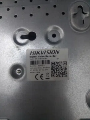 DvR   هكوفجن  16 بورت مع 2 كاميرات خارجي و2 داخلي بدون هاردسك