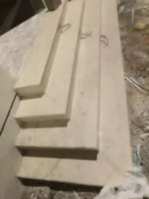 معلم بلاط في تبوك