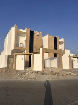 فيلا للبيع في العامرات من المالك مباشرة