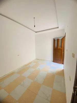 200 m2 3 Bedrooms Townhouse for Rent in Tripoli Tajura