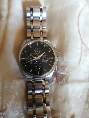 ساعه تيسوت سويسرية تعمل على النبض اصليه