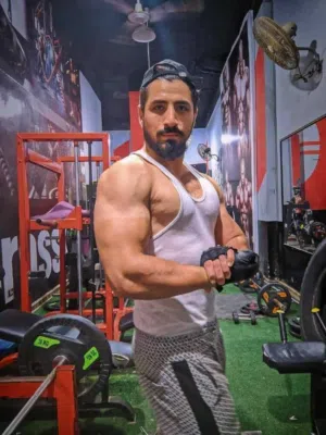 معاذ ماهر قربون 