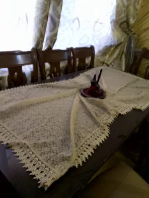 طاوله سفره 8  كراسي في حاله الوكاله