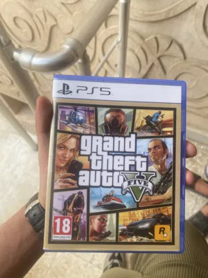 السلام عليكم ورحمه الله دسكه gta5للبيع استعمال شهر فقط وبضمان