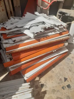 سكفاالي. تركي. بحالة جيدة.  9متر.  جزيزة. فقط.  9 متر