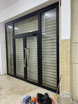 واجهة محل جديده غير مستعمله