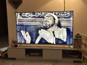 طاوله تلفزيون  TV table for sale