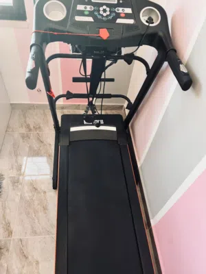 جهاز المشي Treadmill