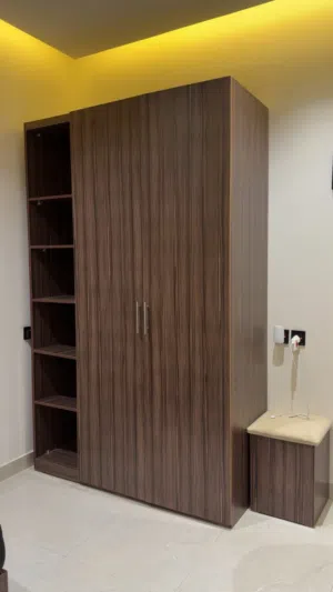 غرفة نوم كاملة بحالة رائعة