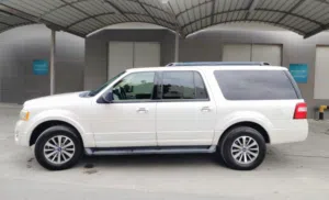 Ford expedition xlt EL 2017 for sale !