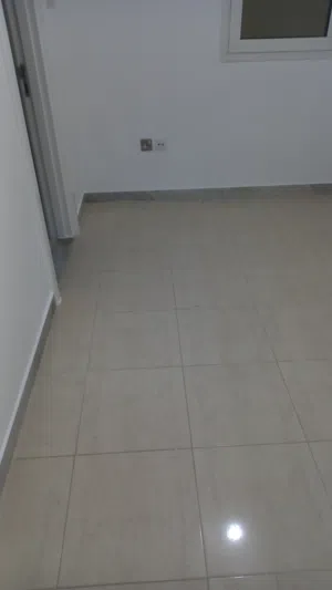 للإيجار مكتب